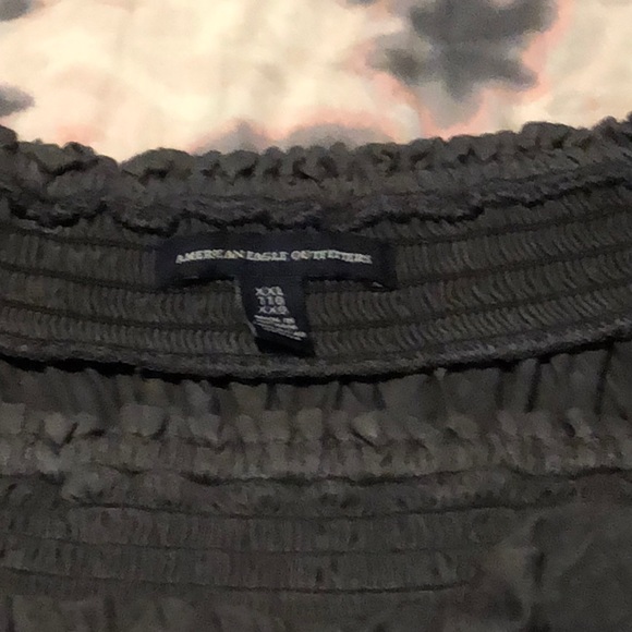 Cold shoulder top - Picture 2 of 3